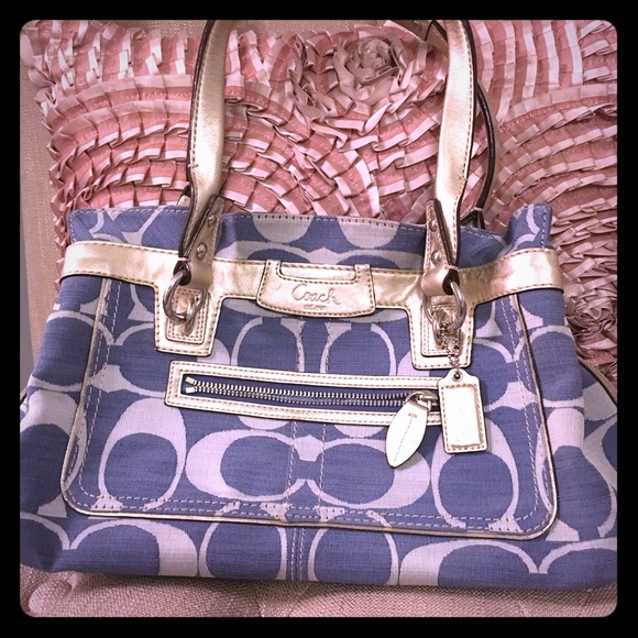 💕SALE💕 Authentic Coach bag - blue/silver