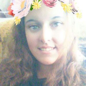 Meet your Posher, April