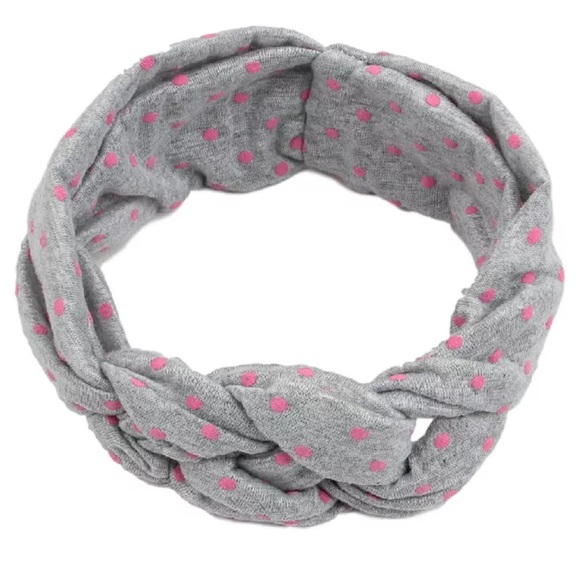 Girls Knotted Wraps - Picture 2 of 3