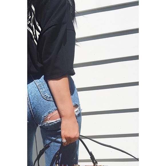 🚫SOLD🚫🎃Vintage 512 Light Wash Levi's Size 25🎃 - Picture 3 of 3