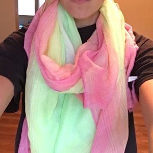 Rainbow Scarf!