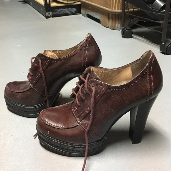 Bcbg generation heels