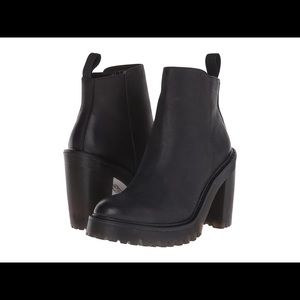 Doc Marten, Dr. Marten Magdalena Boot