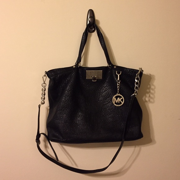 Michael Kors Handbags - Michael Kors Channing