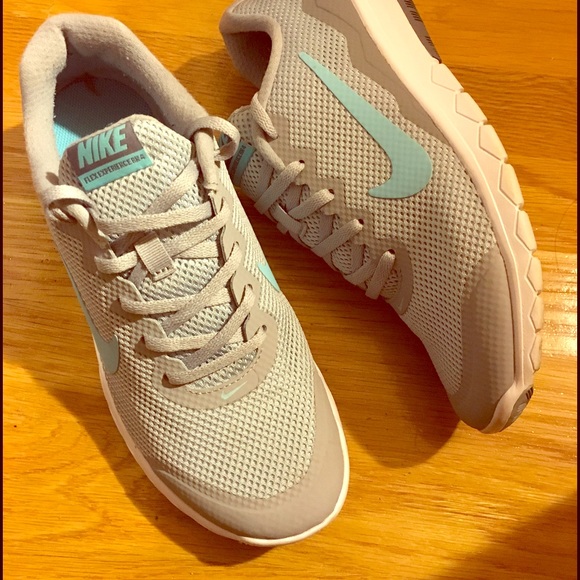 Nike Flex Experience Run 4 - Picture 1 of 4