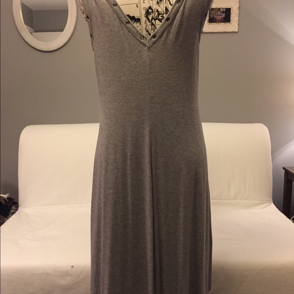 Dress - Picture 3 of 4