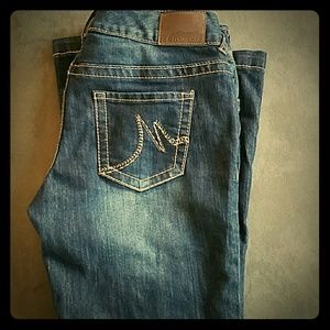 Good condition pair of maurices jeans
