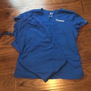 Ochsner scrub set size large