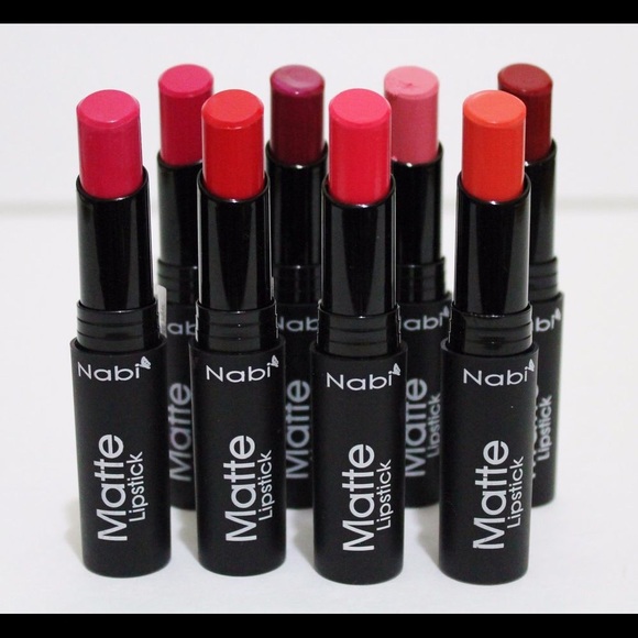 5 pc Matte lipstick 💄 - Picture 1 of 2