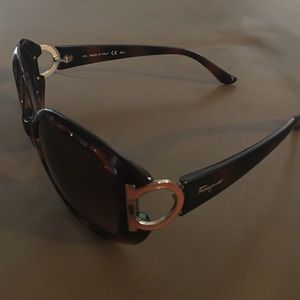 Salvatore Ferragamo Sf668S Dark Tortoise