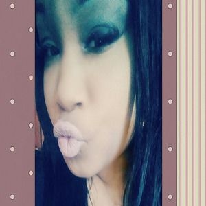 Meet your Posher, Adriana