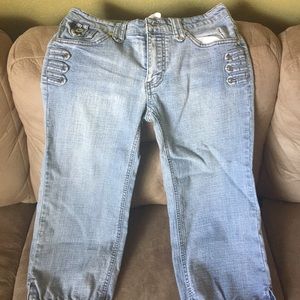 Capris.  RESERVED FOR @latanya2957