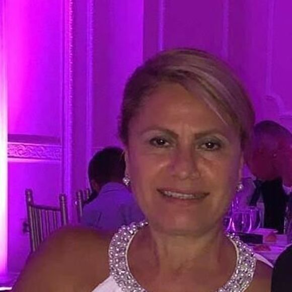 Meet your Posher, Lillian - Picture 1 of 1