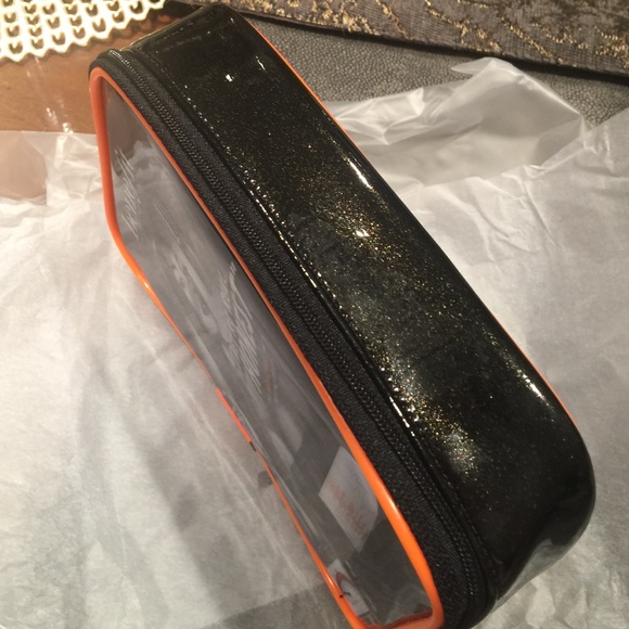 ‼️SOLD‼️⭐️BENEFIT ❤️B U N D L E❤️COSMETICS + BAG⭐️ - Picture 8 of 8