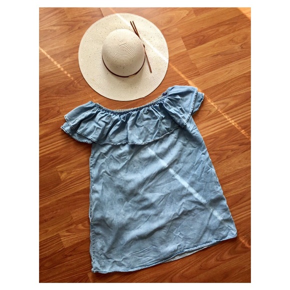ZARA  Off shoulder dress