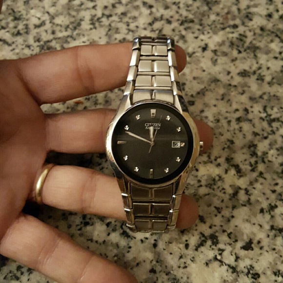 🎉🎉FLASH SALE🎉🎉Citizens ecodrive watch