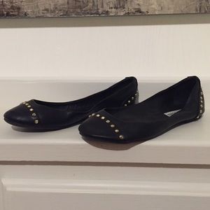 Black Steve Madden Flats