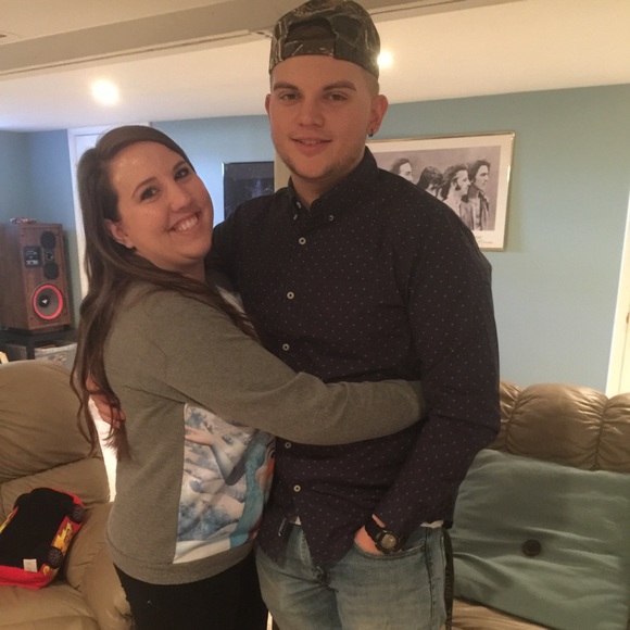 SALE 💕Meet your Posher, Deneen - Picture 2 of 3