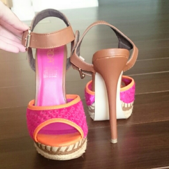 Colorful high heels!!!.. - Picture 2 of 4