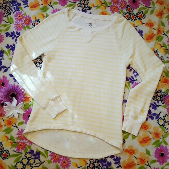 🌼Roxy Long-Sleeve Top!🌼SALE!🌼