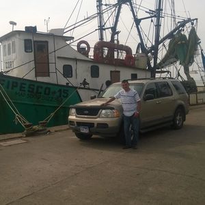 Meet your Posher, Max