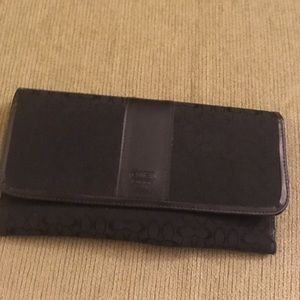 Coach wallet