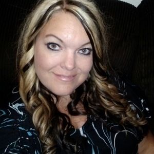 Meet your Posher, Robyn