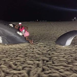 Meet your Posher, Lenora