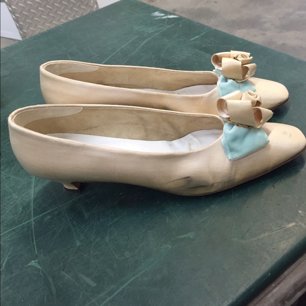 Vintage Wedding Shoes! - Picture 2 of 8
