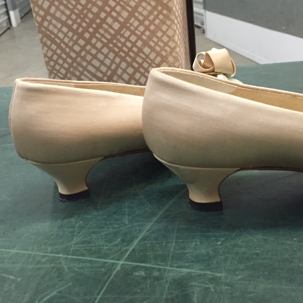 Vintage Wedding Shoes! - Picture 6 of 8