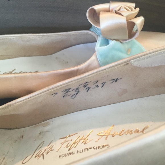 Vintage Wedding Shoes! - Picture 3 of 8