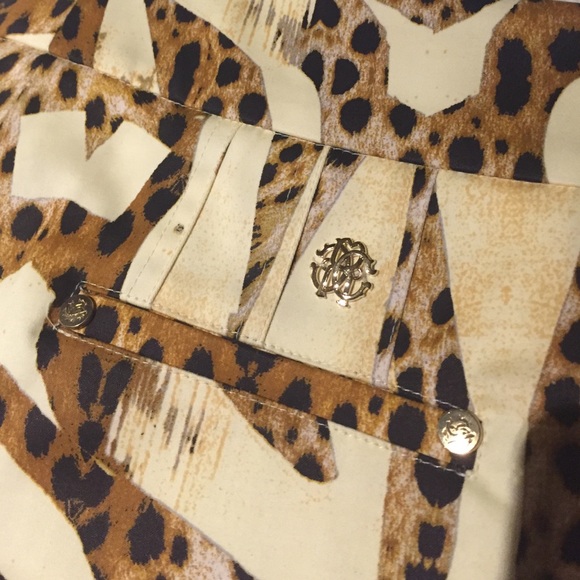 Gorgeous Roberto Cavalli shorts 42 (6/8) - Picture 4 of 4