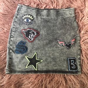 Gray acid wash mini skirt with patches