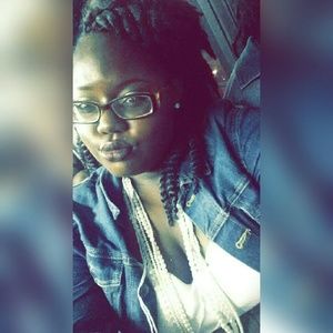 Meet your Posher, Gabrielle