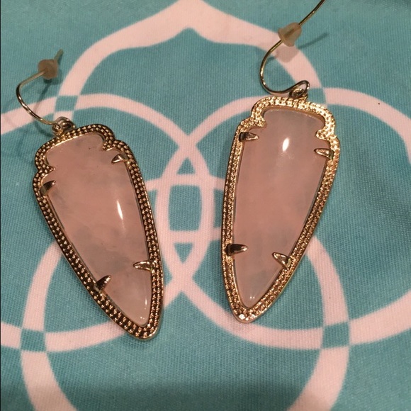 Kendra Scott Skylar Rose Quartz earrings - Picture 2 of 3