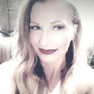 Meet your Posher, Hailey