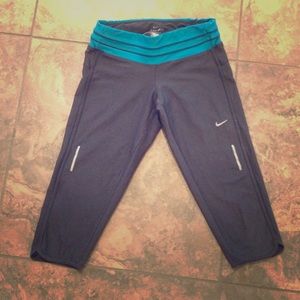 Nike capris