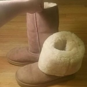 Fuzzy boots
