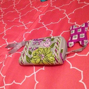 Vera Bradley Headphones case