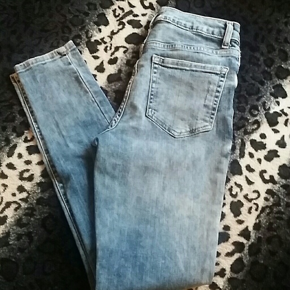 Acid wash high waisted jeans