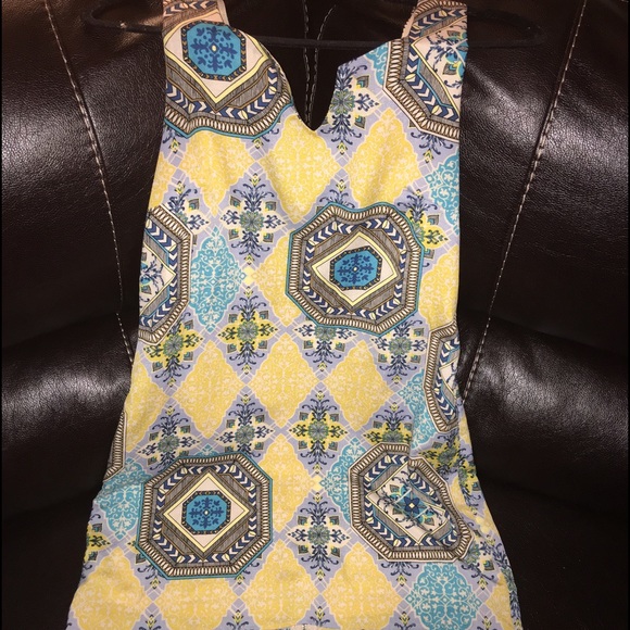 Print dress. Size medium.