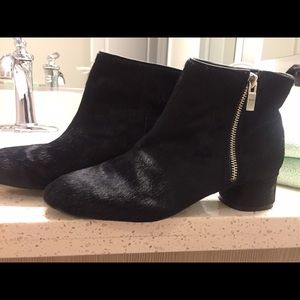 Zara pony hair booties 39
