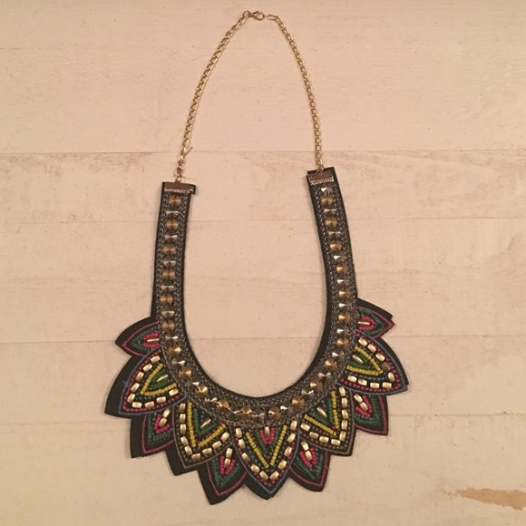 Aztec Style Necklace - Picture 3 of 3