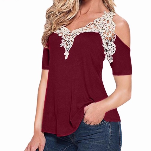 Elegant and Sexy Off Shoulder Black Short Sleeves - Picture 2 of 4