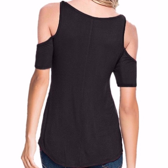 Elegant and Sexy Off Shoulder Black Short Sleeves - Picture 3 of 4