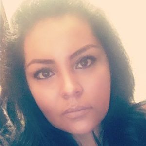 Meet your Posher, Maribel