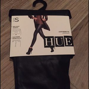 NWT Hue leatherette leggings