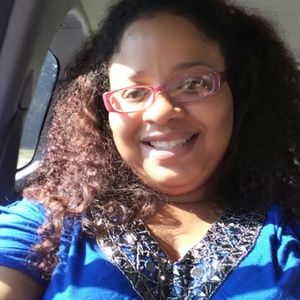 Meet your Posher, Alexandra