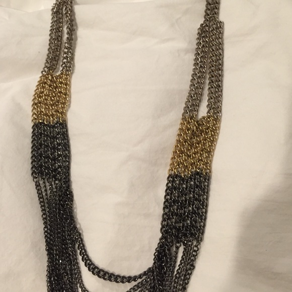 Layered necklace - Picture 2 of 4