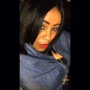 Meet your Posher, Jeannine